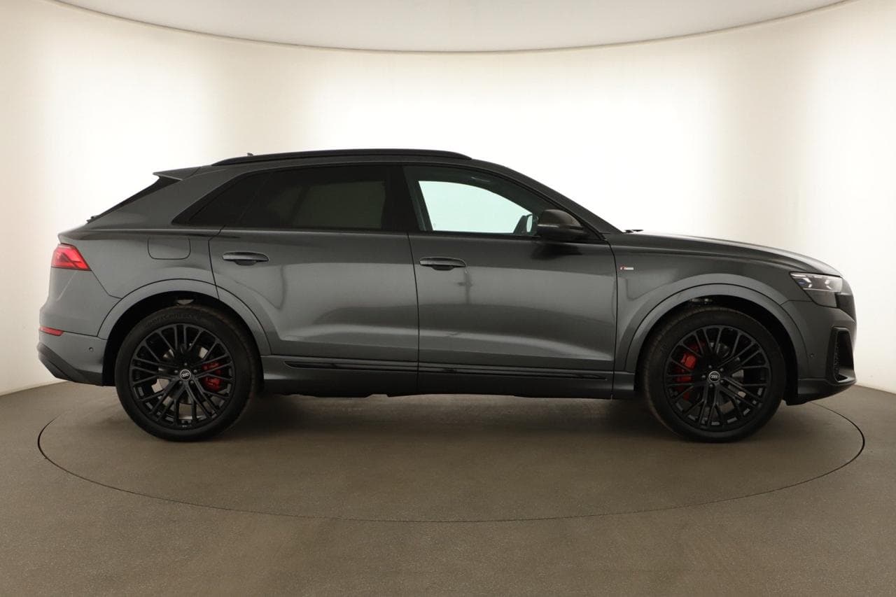 2026 Audi Q8 - 8