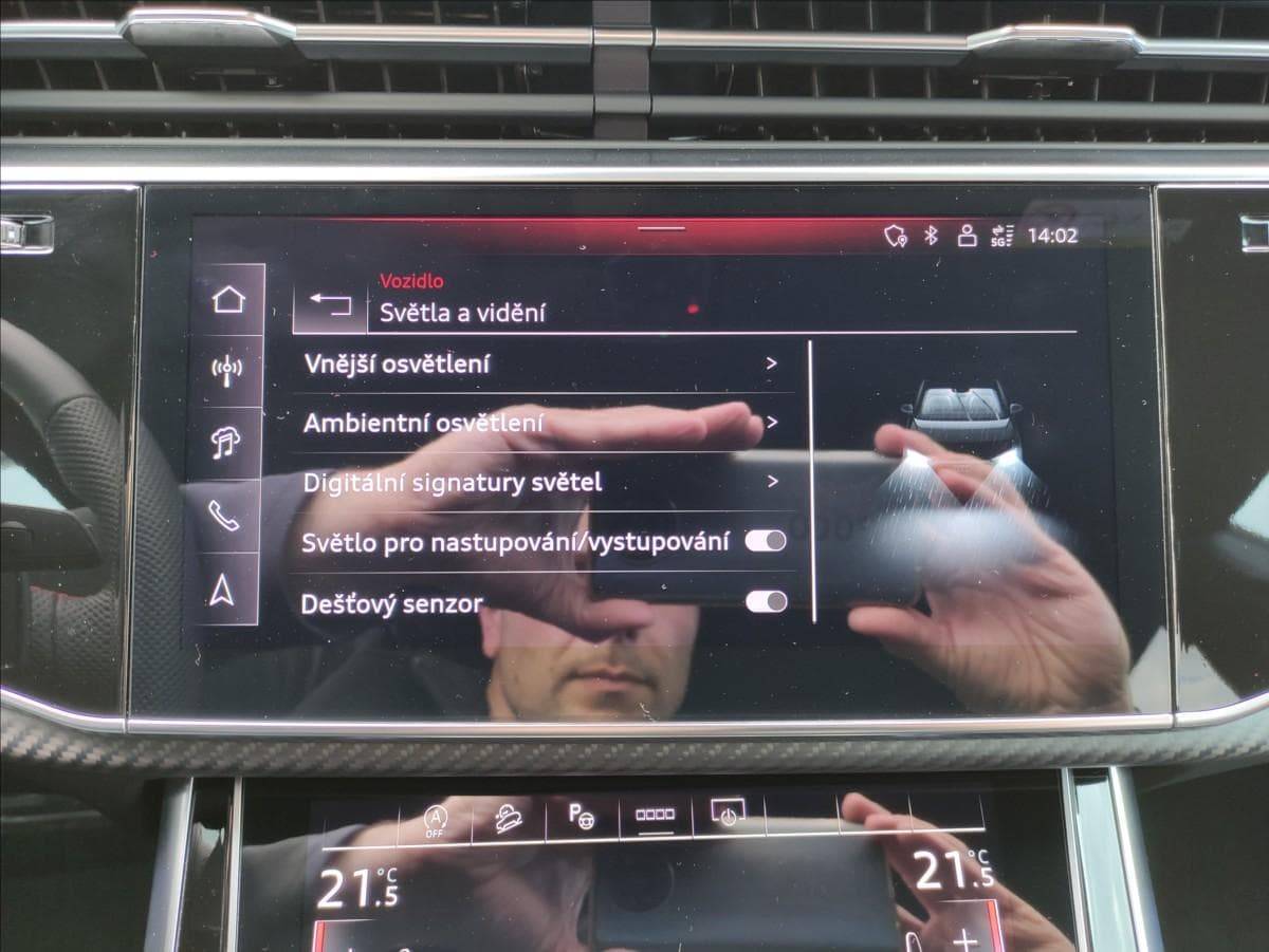 2025 Audi Q8 - 17