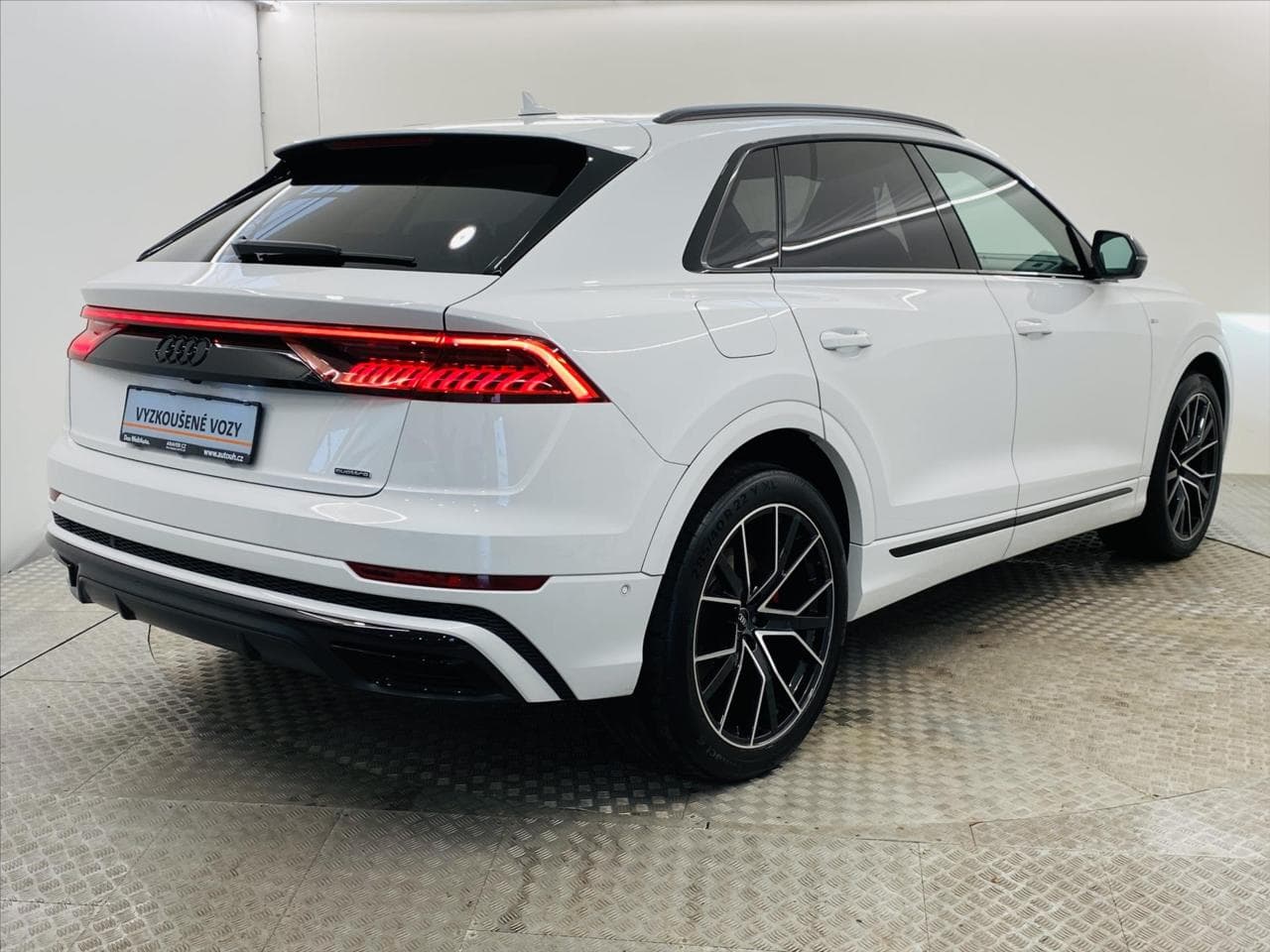 2023 Audi Q8 - 2