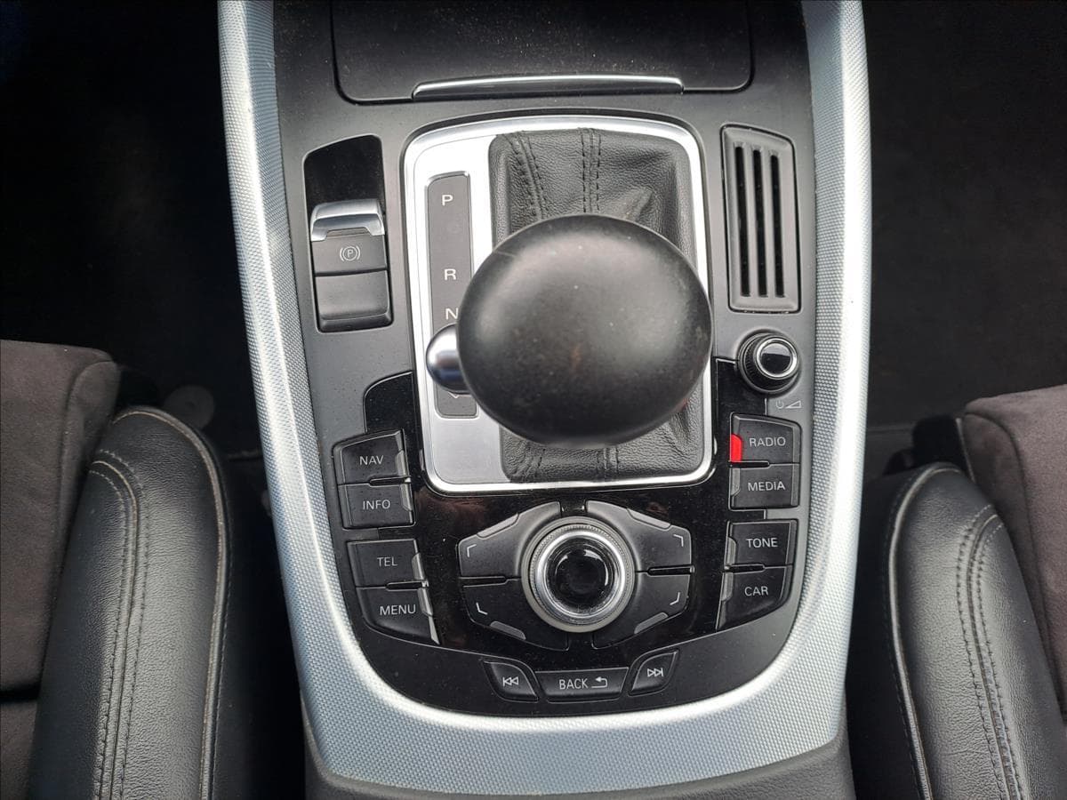 2011 Audi Q5 - 23