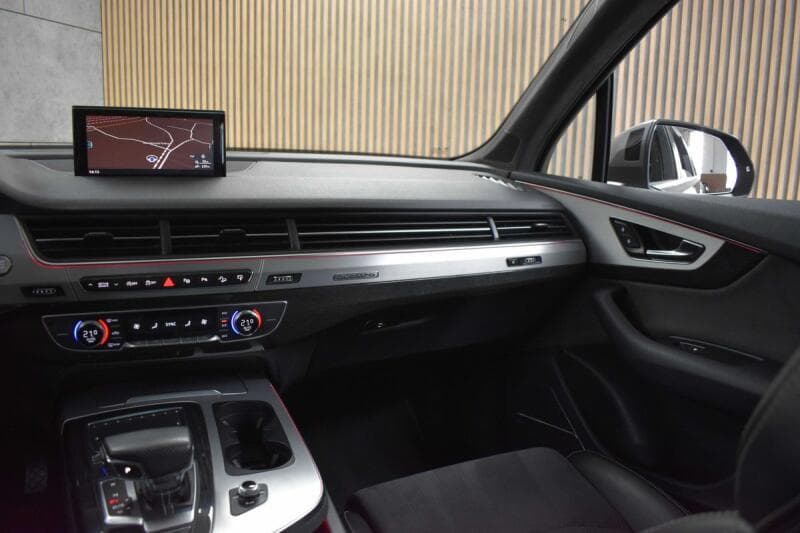 2015 Audi Q7 - 10