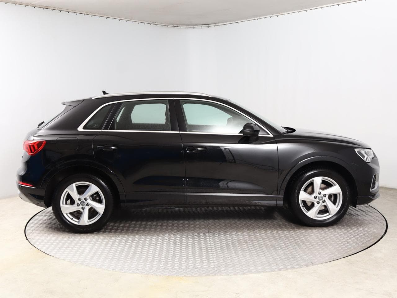 2019 Audi Q3 - 8