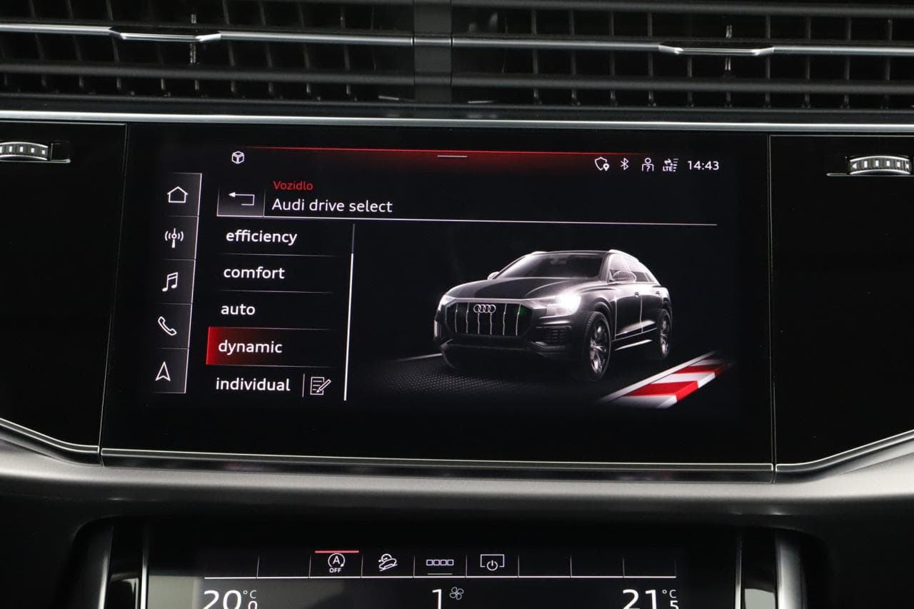 2023 Audi Q8 - 32