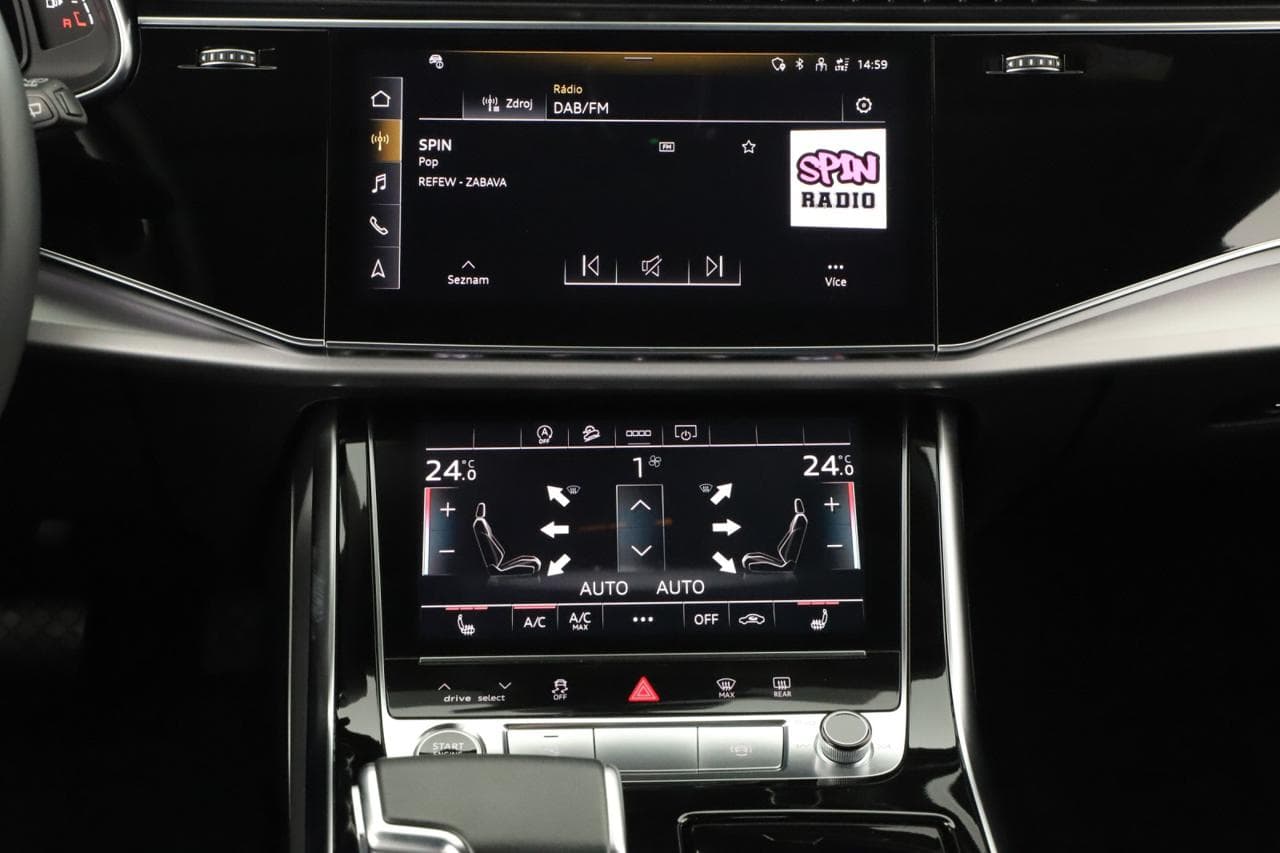 2023 Audi Q8 - 26