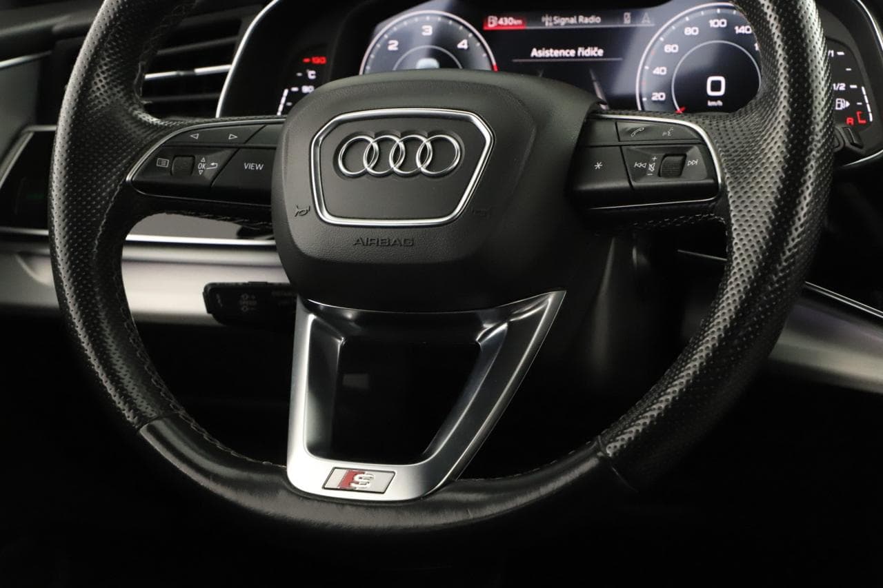 2021 Audi Q8 - 14