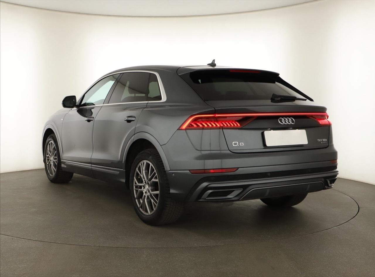 2021 Audi Q8 - 5