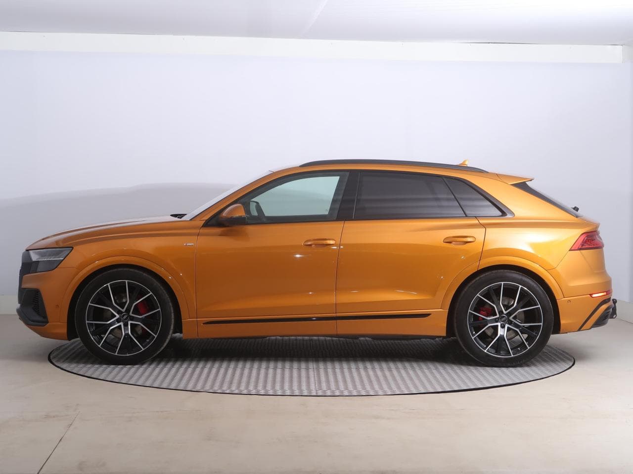 2018 Audi Q8 - 4
