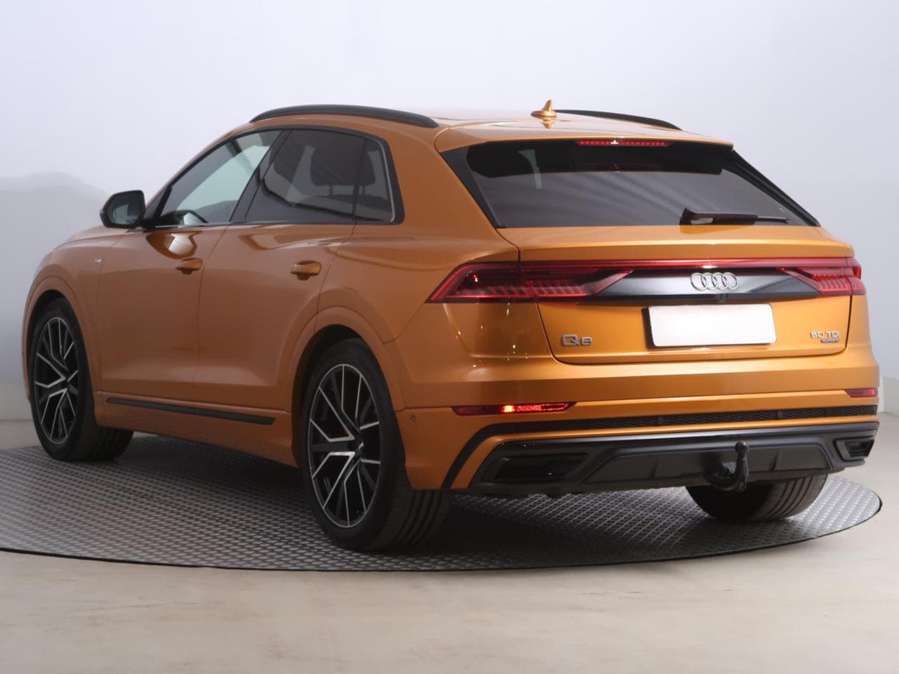 2018 Audi Q8 - 5