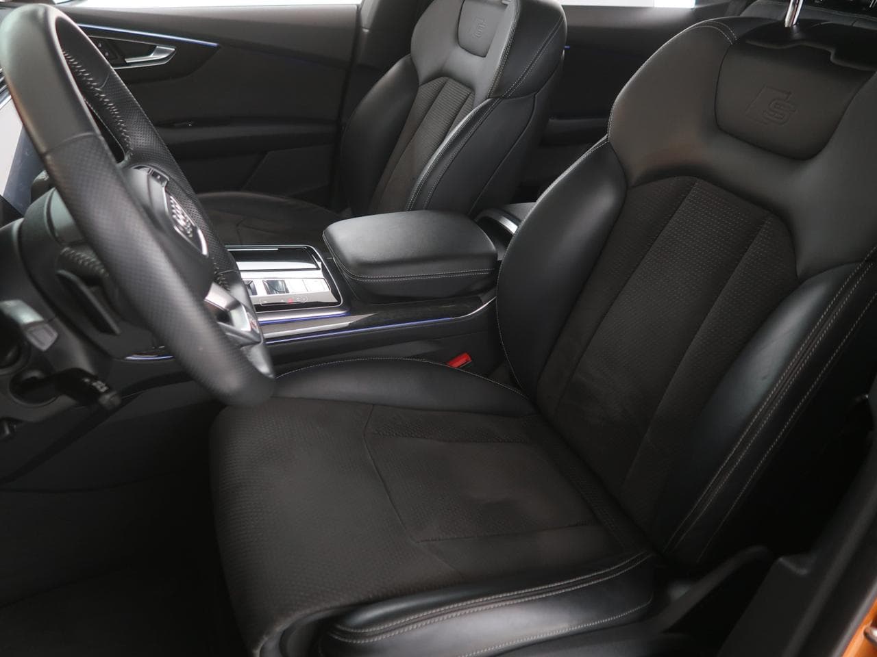 2018 Audi Q8 - 16