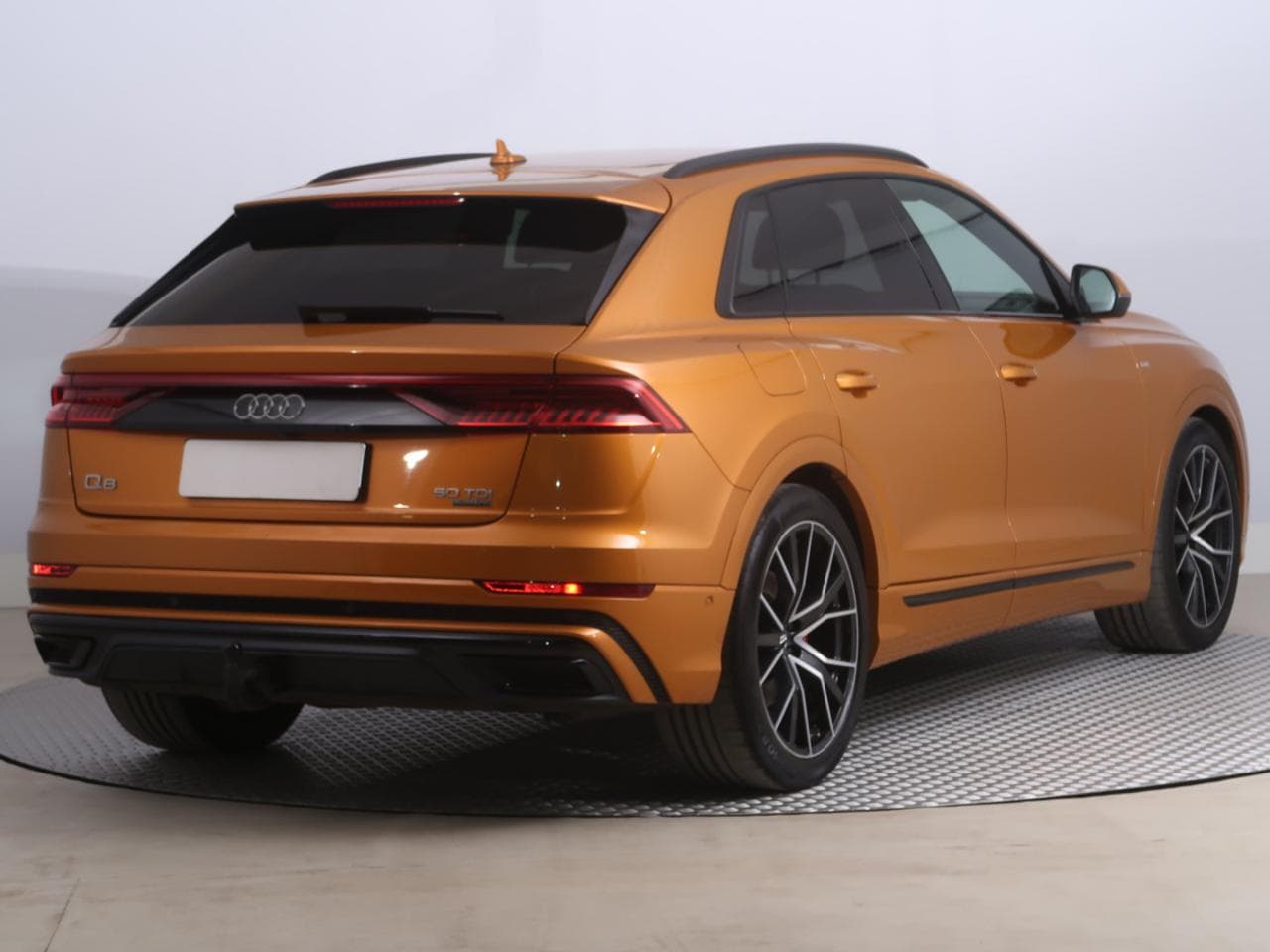 2018 Audi Q8 - 7