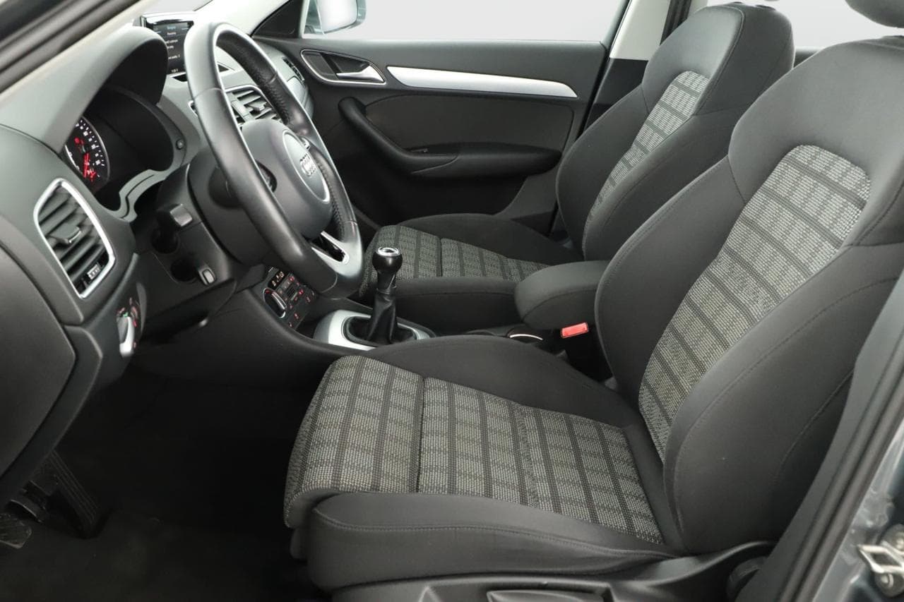 2015 Audi Q3 - 13