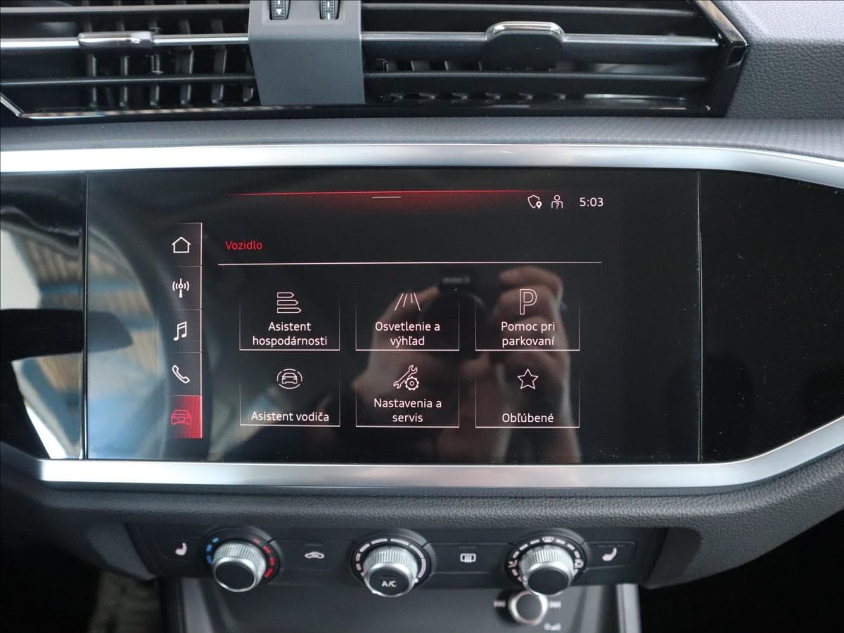 2022 Audi Q3 - 15
