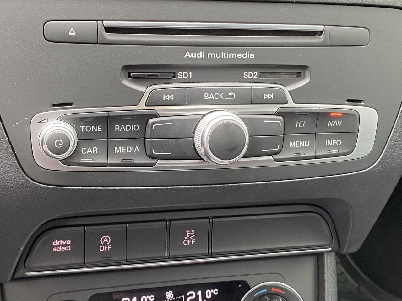 2015 Audi Q3 - 15