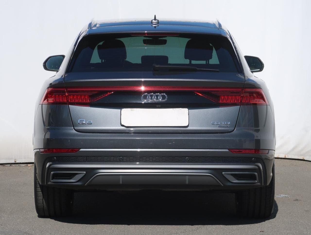 2019 Audi Q8 - 6