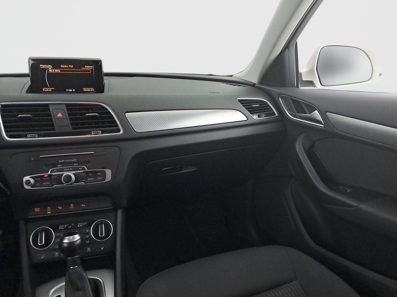 2016 Audi Q3 - 11