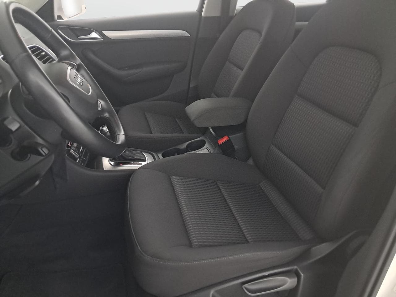 2016 Audi Q3 - 16