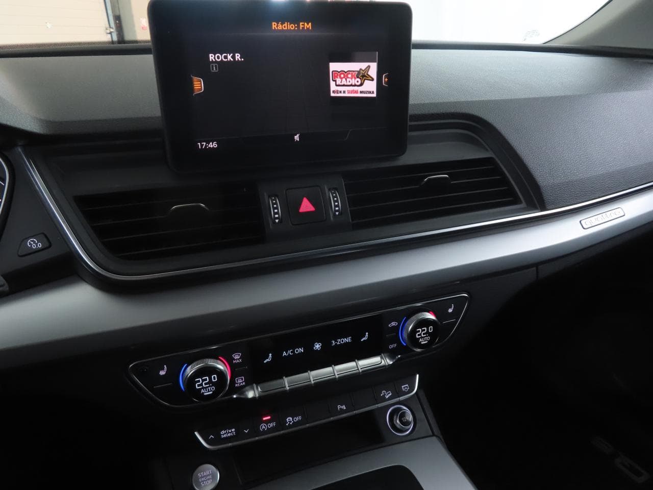 2019 Audi Q5 - 18