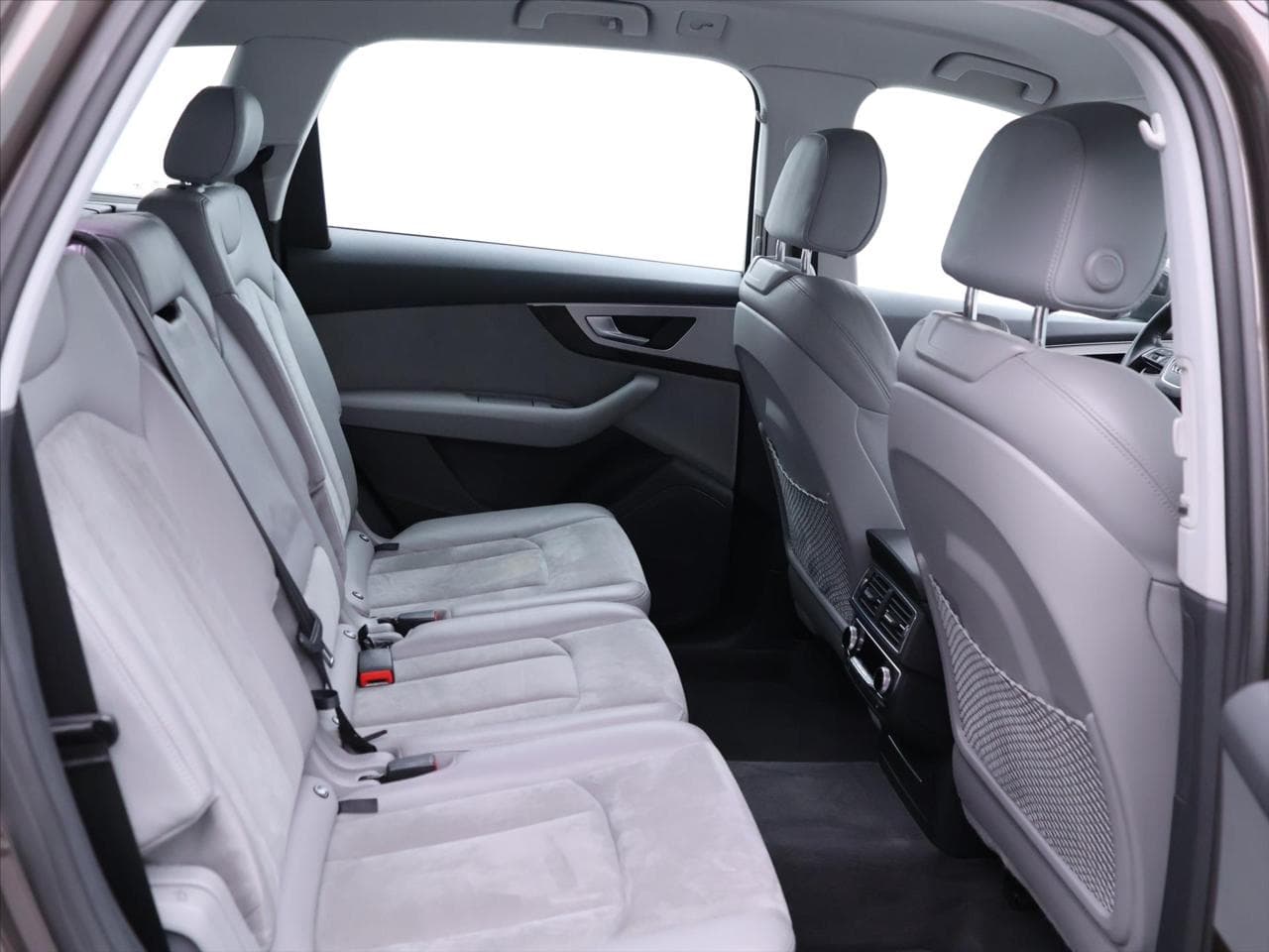 2016 Audi Q7 - 19