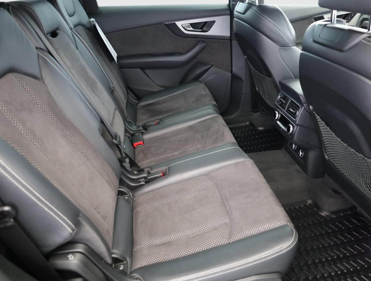 2018 Audi Q7 - 11