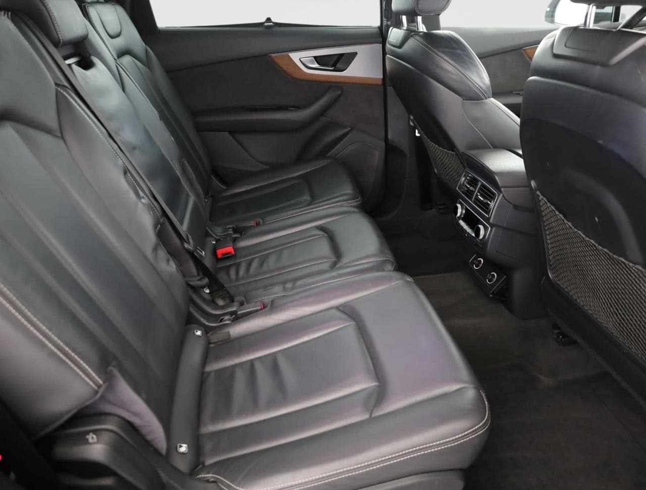 2016 Audi Q7 - 18