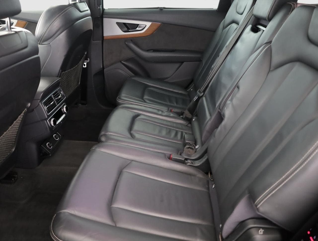 2016 Audi Q7 - 19