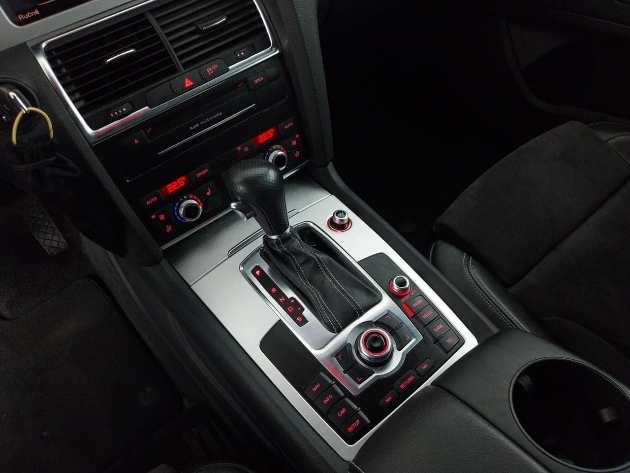 2011 Audi Q7 - 33