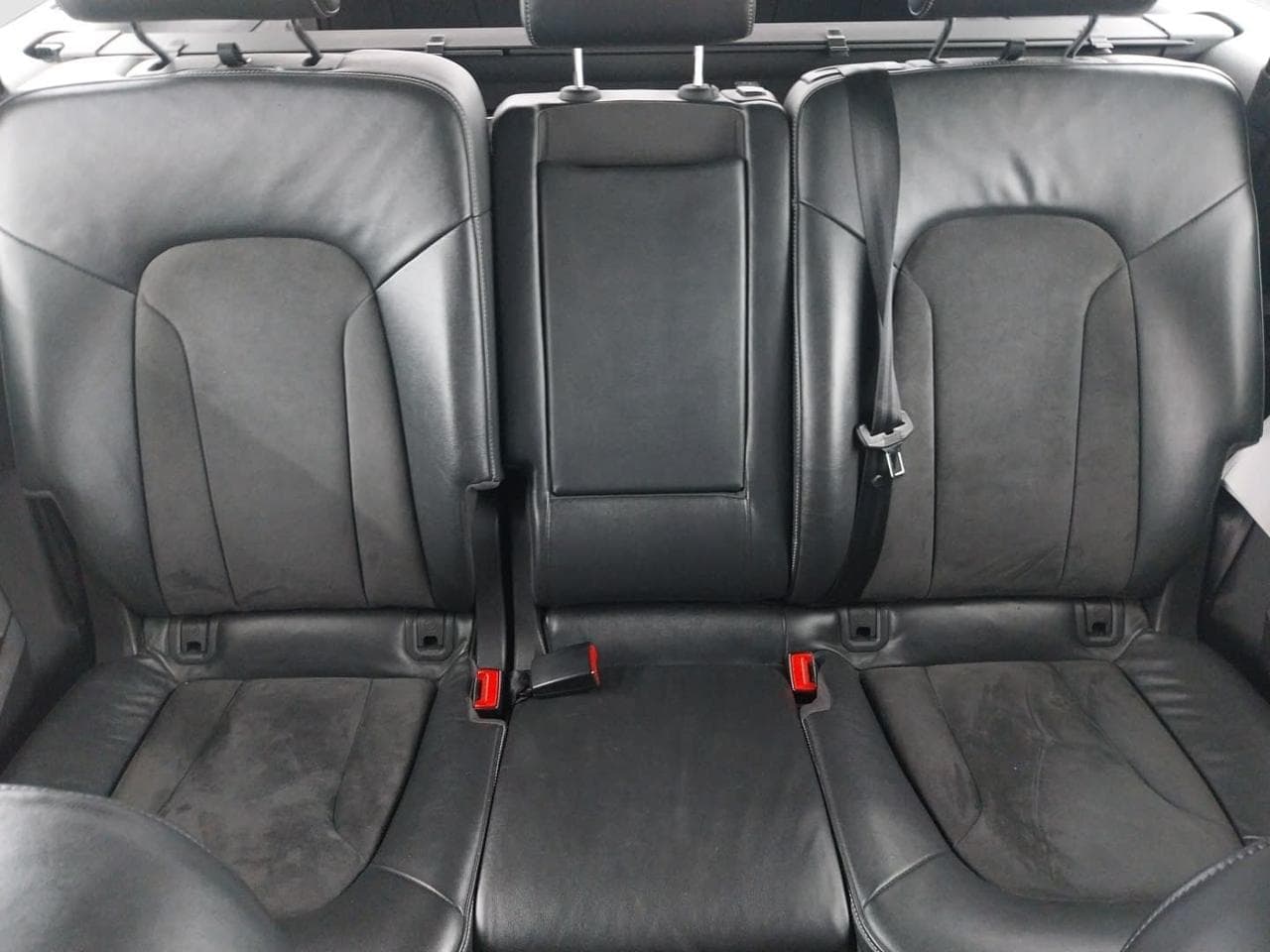 2011 Audi Q7 - 24