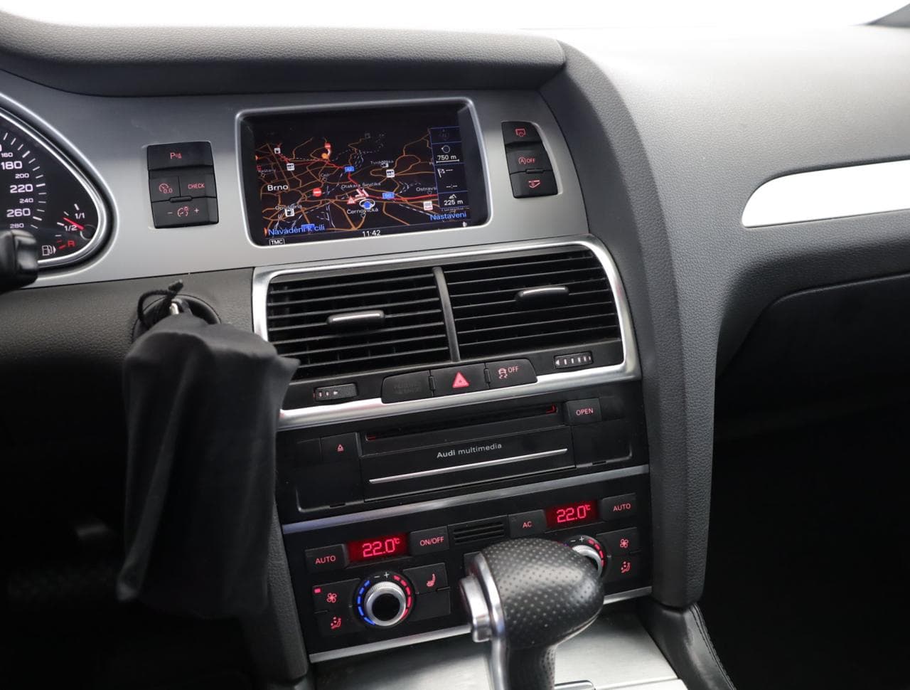 2011 Audi Q7 - 15