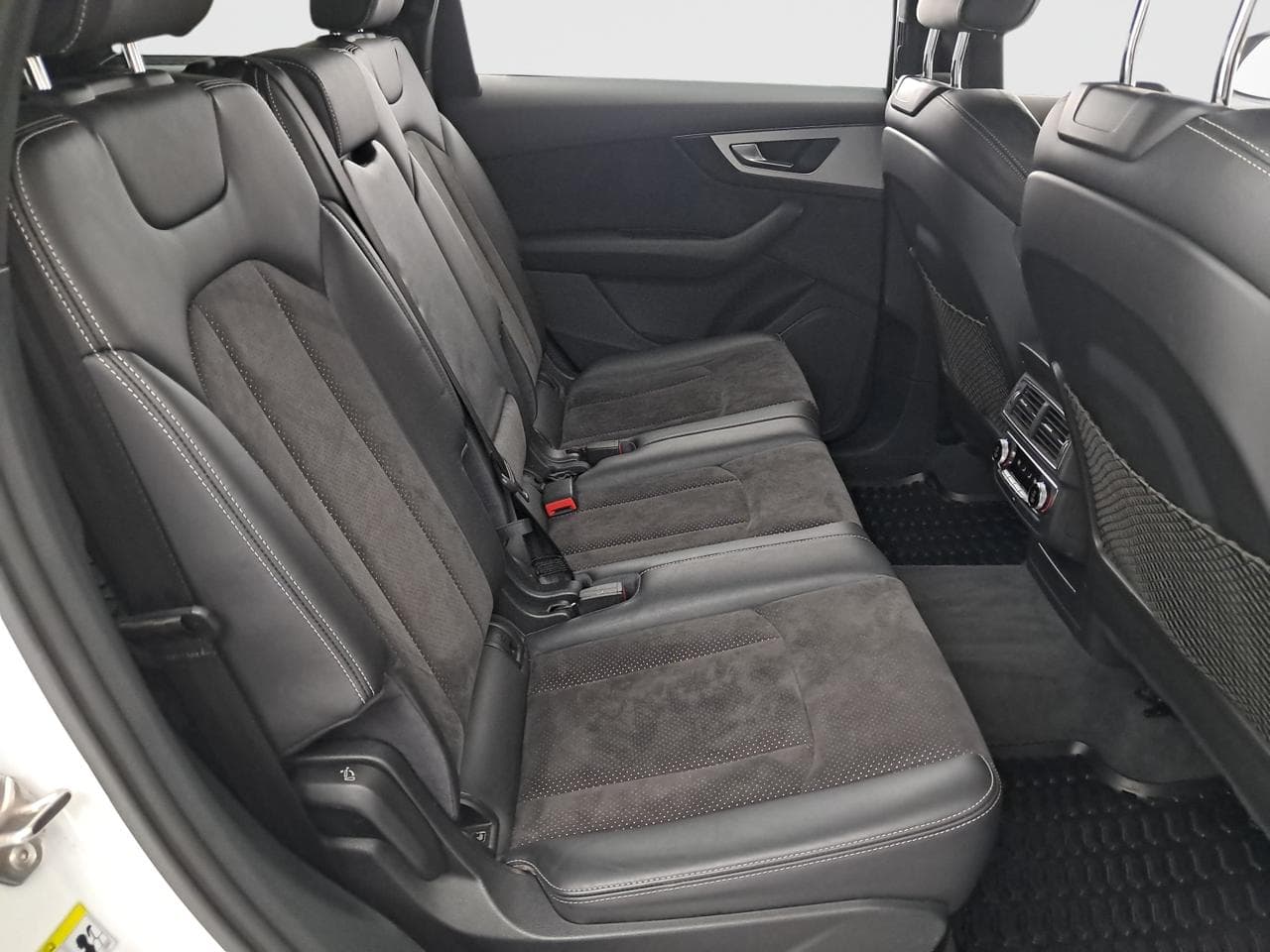 2016 Audi Q7 - 23