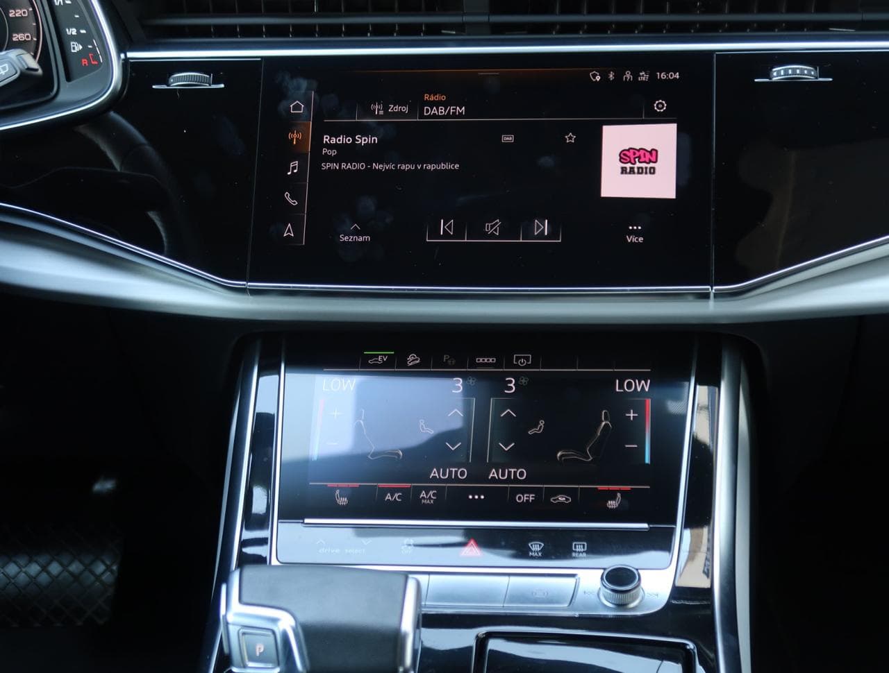 2023 Audi Q7 - 32