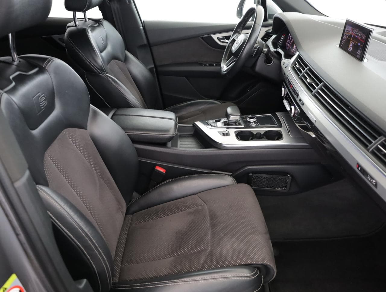 2017 Audi Q7 - 16