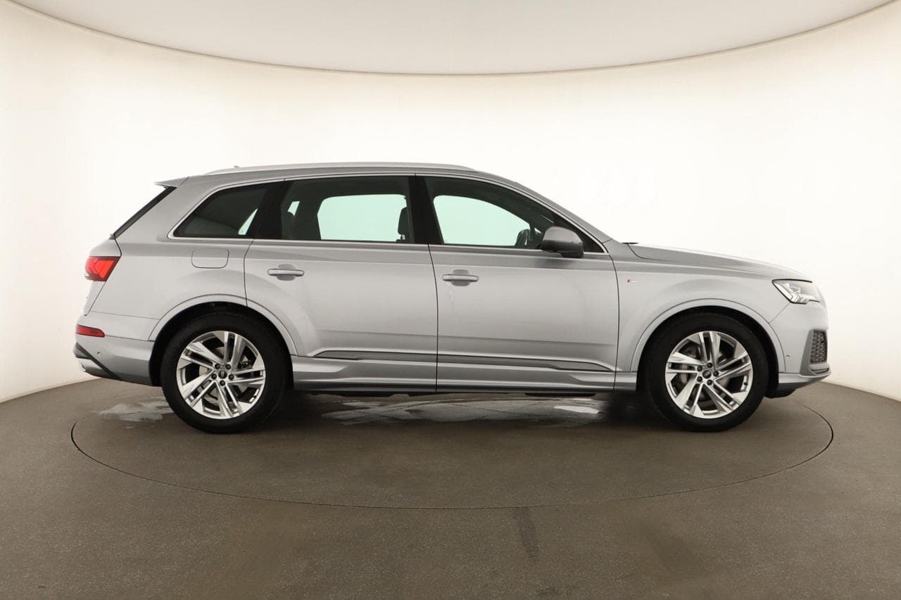 2021 Audi Q7 - 8