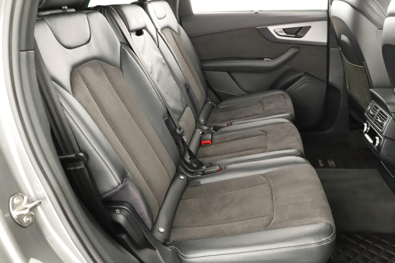 2017 Audi Q7 - 11