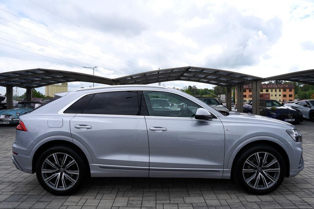 2019 Audi Q8 - 7