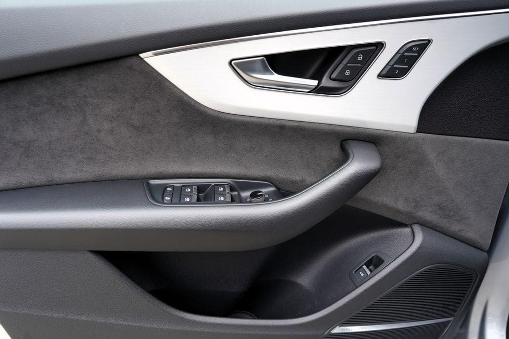 2019 Audi Q8 - 15
