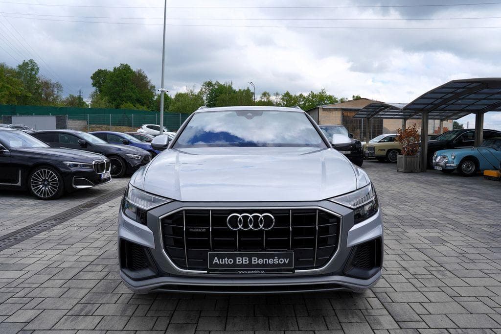 2019 Audi Q8