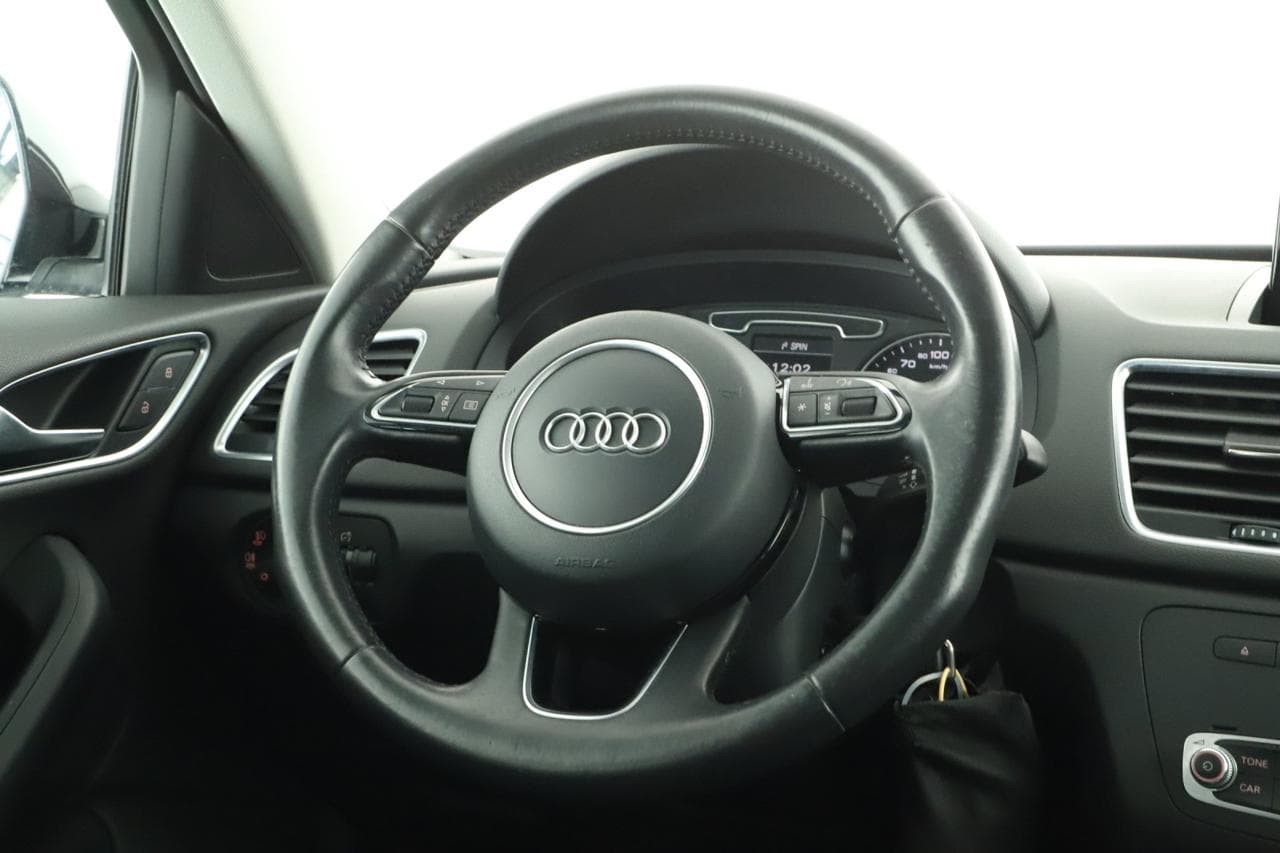 2014 Audi Q3 - 14
