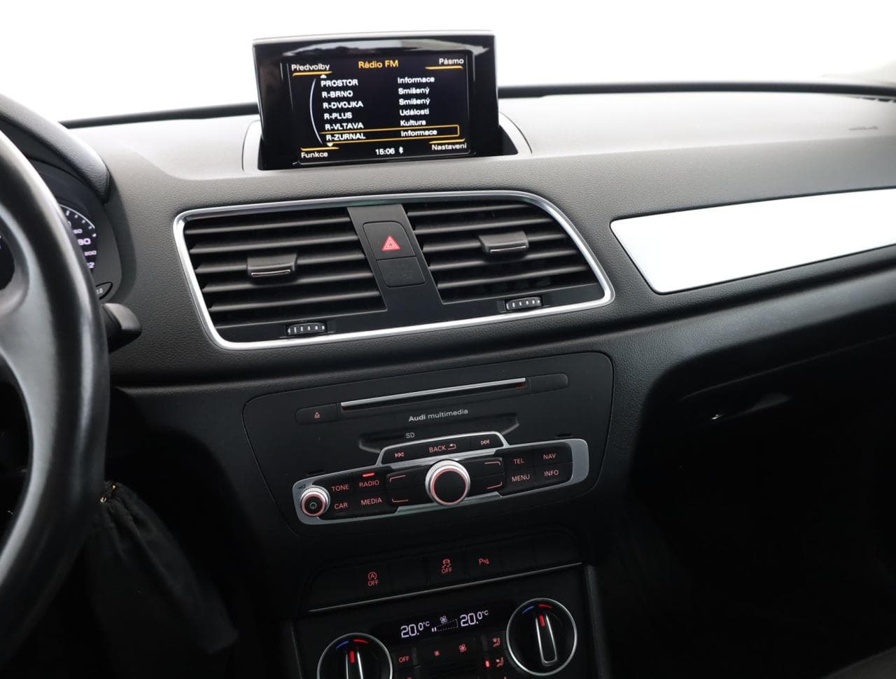 2016 Audi Q3 - 15
