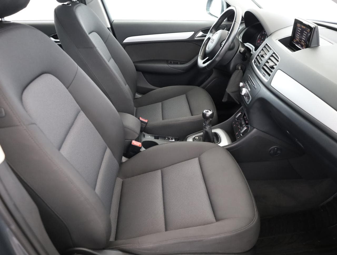 2016 Audi Q3 - 10