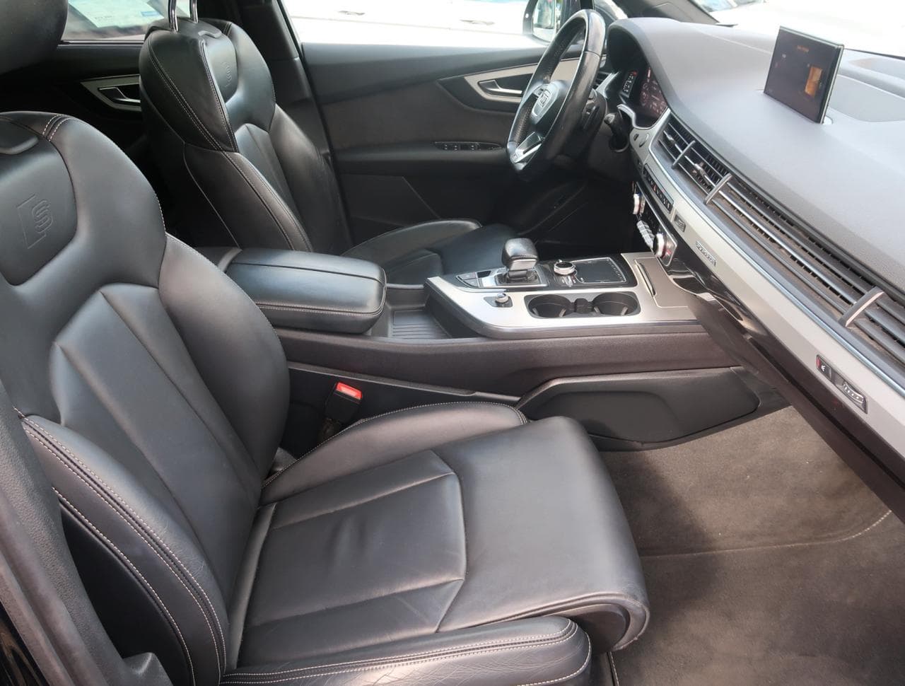 2016 Audi Q7 - 12