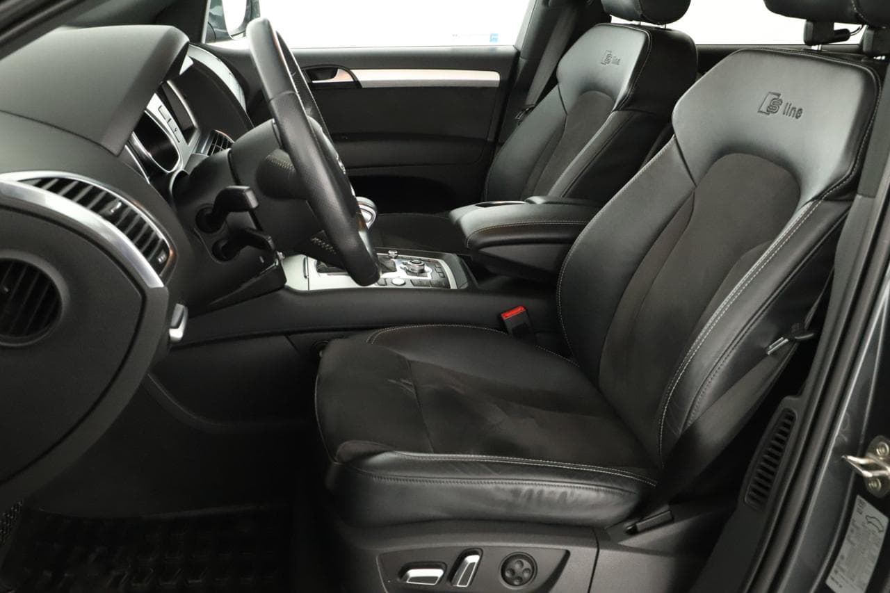 2015 Audi Q7 - 12