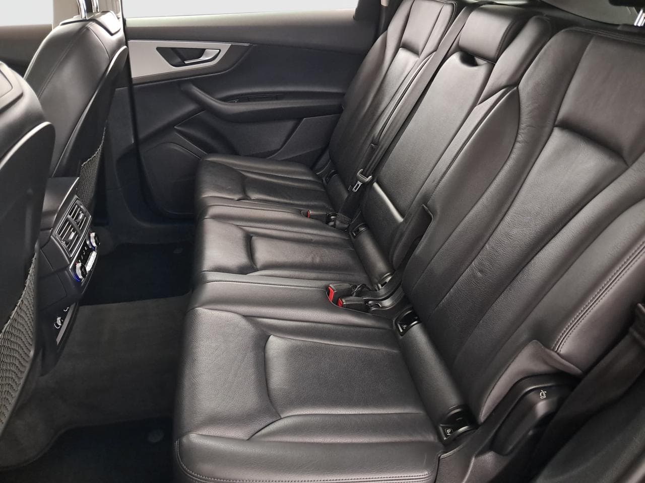 2019 Audi Q7 - 15