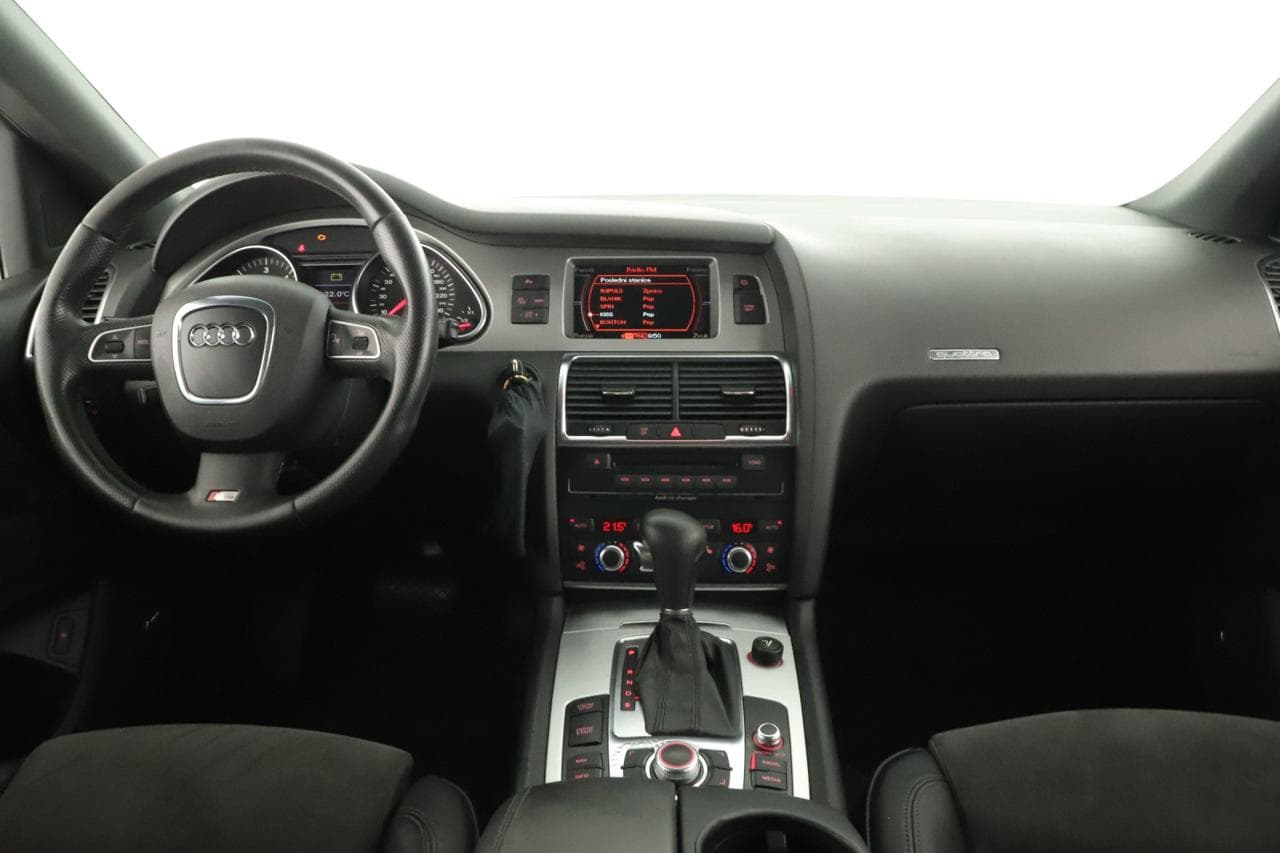 2010 Audi Q7 - 9