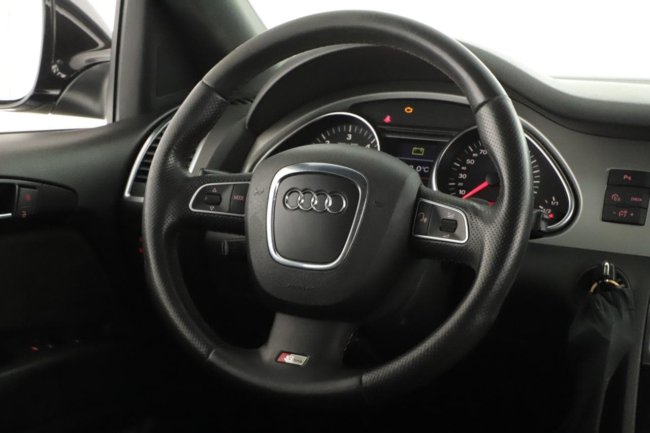 2010 Audi Q7 - 14