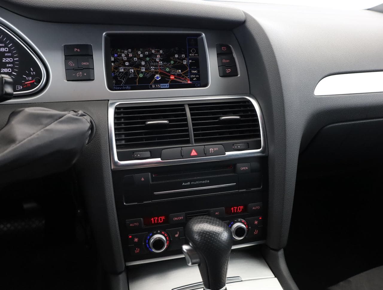 2011 Audi Q7 - 16