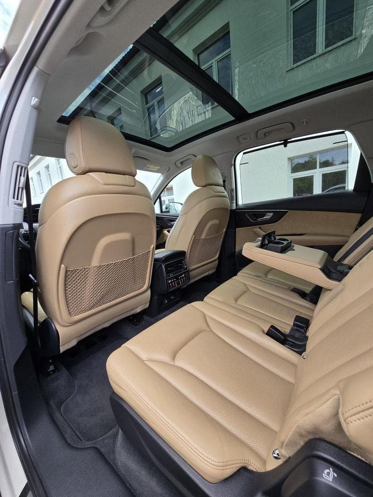 2021 Audi Q7 - 17