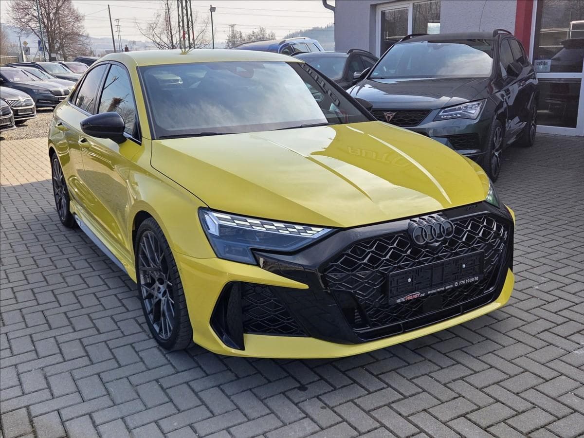 2025 Audi RS3 - 4