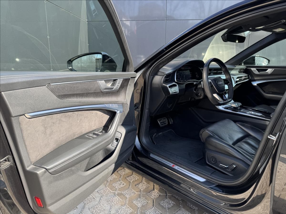 2020 Audi S6 - 10