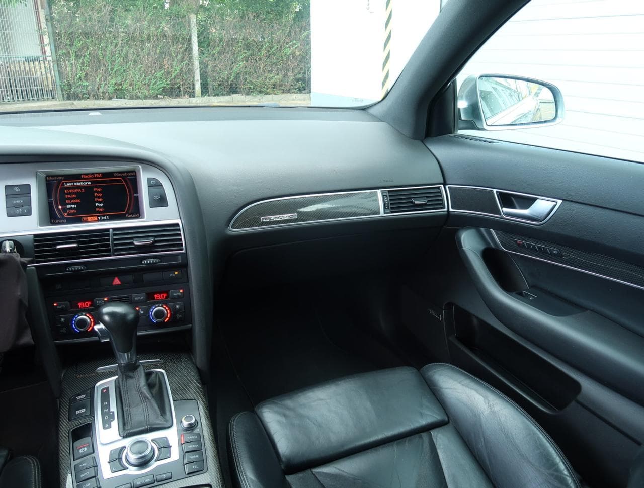 2007 Audi S6 - 11