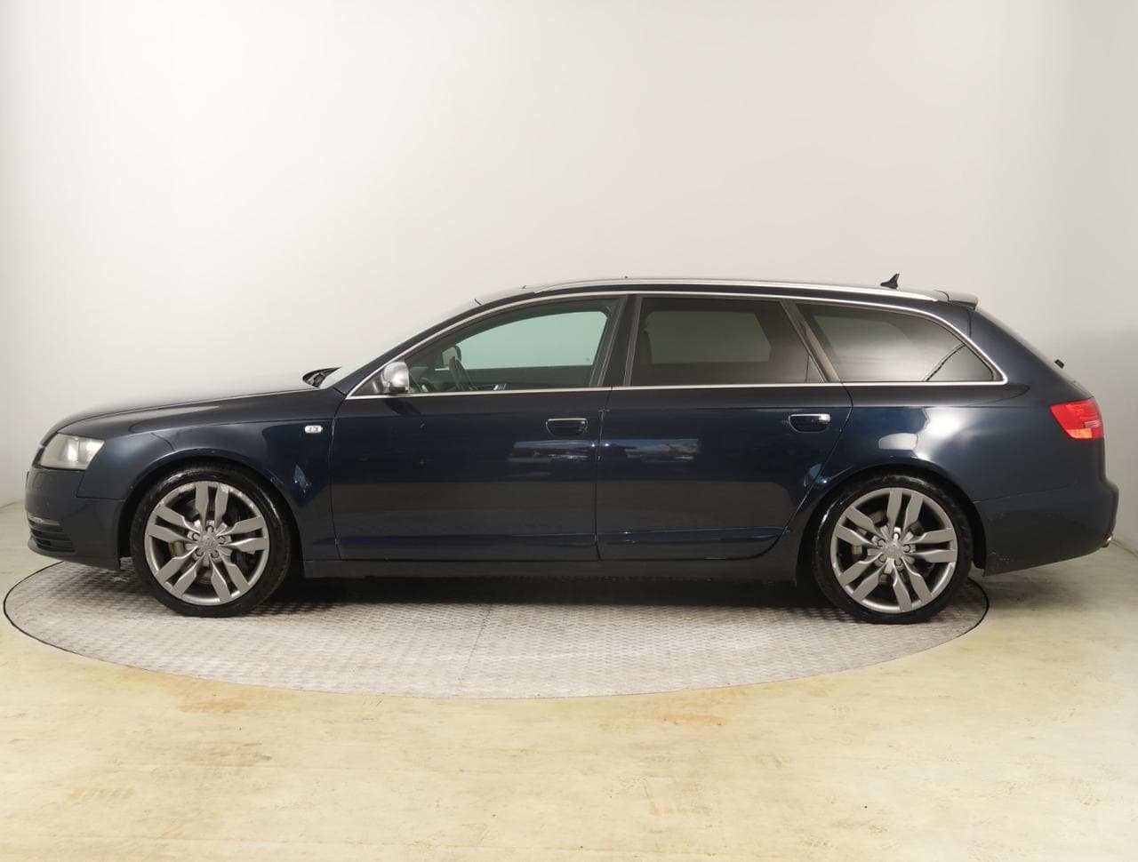 2007 Audi S6 - 4